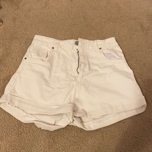 Size 8 Cotton on white jean shorts